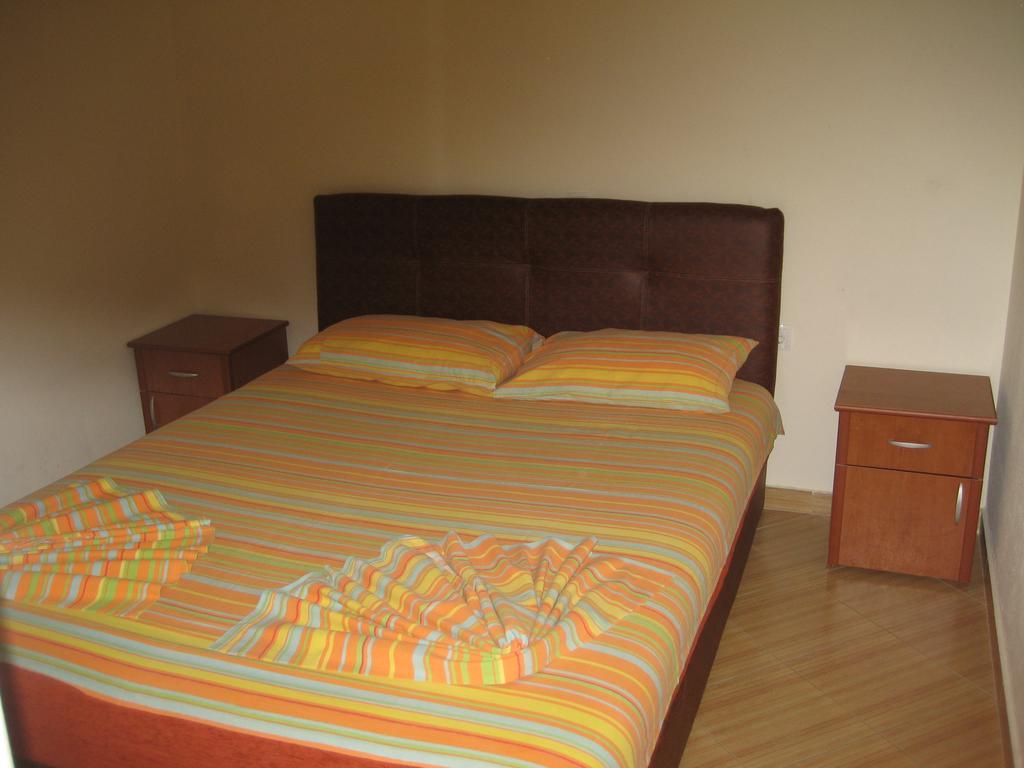 Guest House Vila Mimoza Ulcinj Luaran gambar